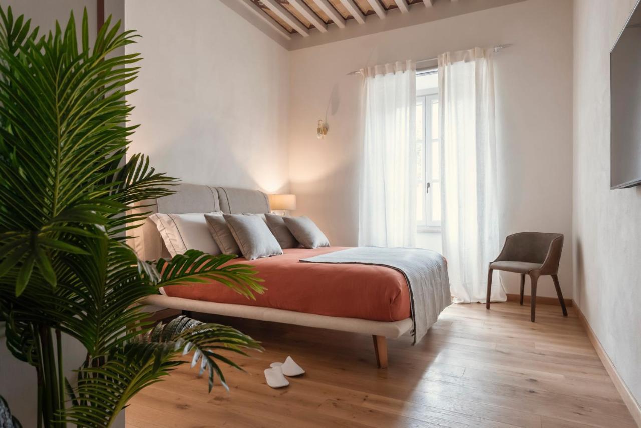 Apartamento Palazzo Degli Archi San Vincenzo Exterior foto