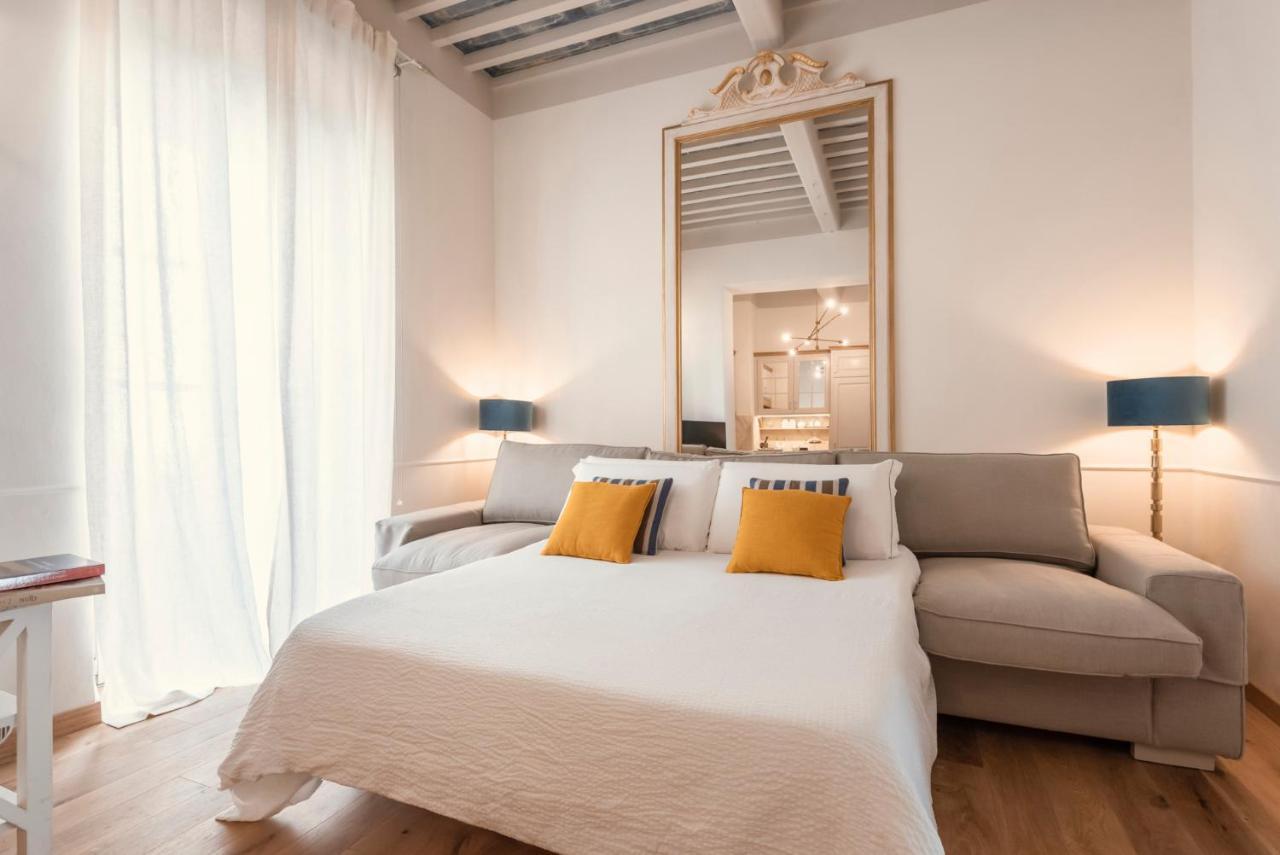 Apartamento Palazzo Degli Archi San Vincenzo Exterior foto