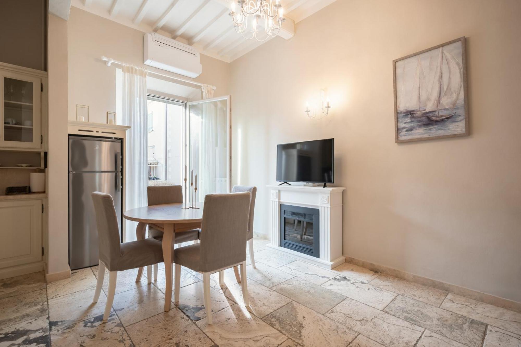 Apartamento Palazzo Degli Archi San Vincenzo Exterior foto